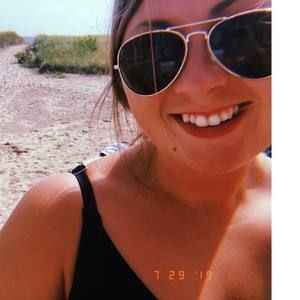 Meet your Posher, Katie